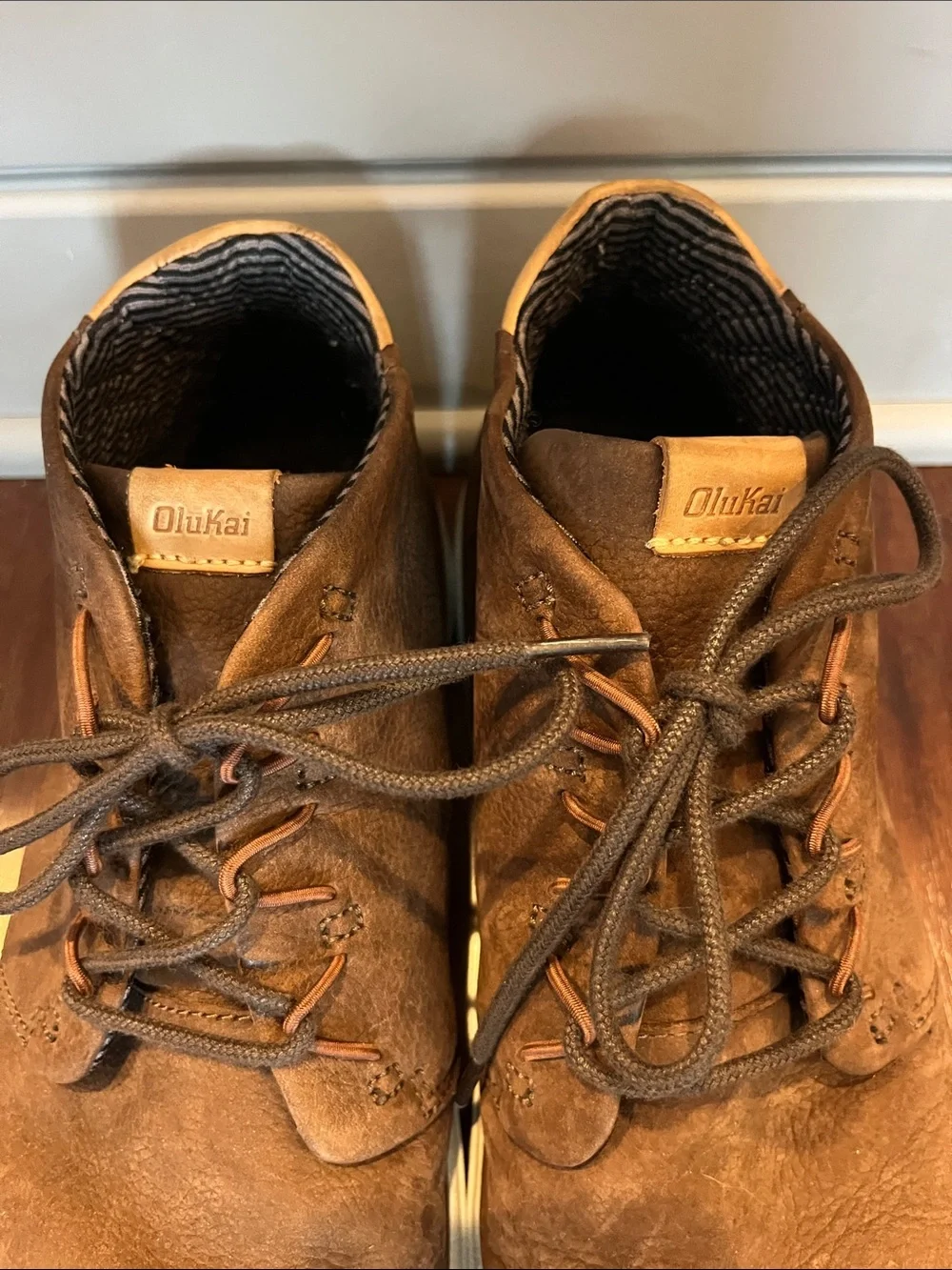 OluKai Men's Brown Leather Chukka Boots